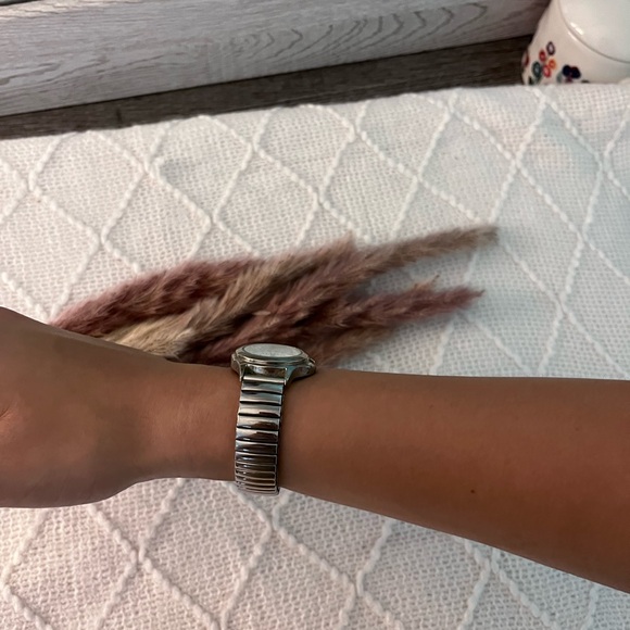 Vintage Silver Bracelet Watch - Picture 4 of 8